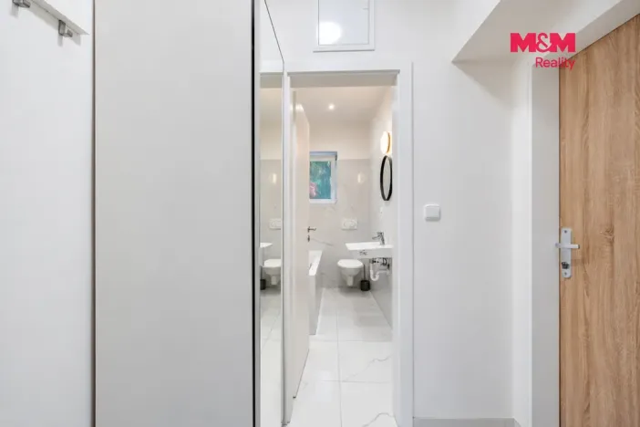 Prodej bytu 2+kk, Jablonec nad Nisou, Saskova, 35 m2
