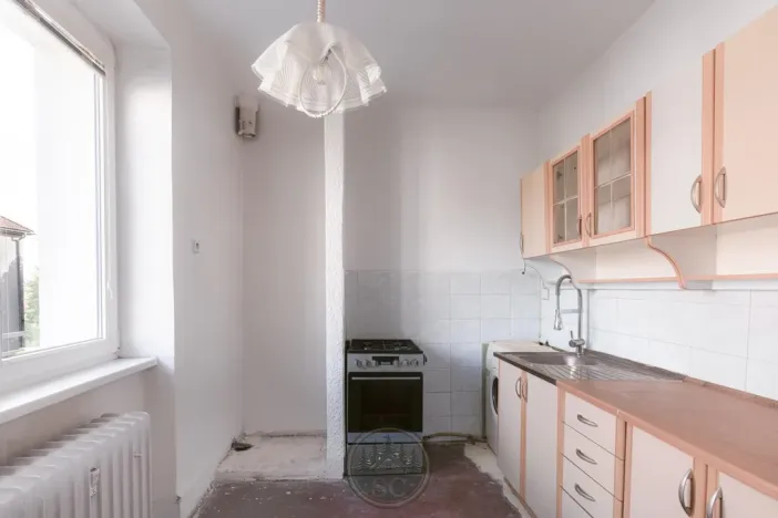 Prodej bytu 2+1, Sokolov, Heyrovského, 52 m2