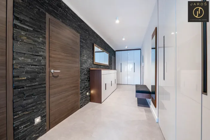 Prodej bytu 4+1, Praha - Nové Město, Ke Karlovu, 121 m2