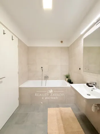Prodej bytu 3+kk, Pardubice, Pod Vinicí, 103 m2