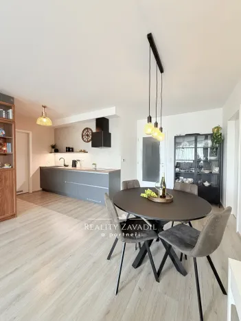 Prodej bytu 3+kk, Pardubice, Pod Vinicí, 103 m2