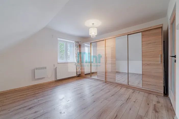 Prodej rodinného domu, Ostrava, Knejzlíkova, 250 m2