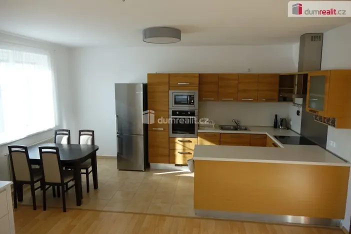 Prodej bytu 2+kk, Bystřice, 68 m2