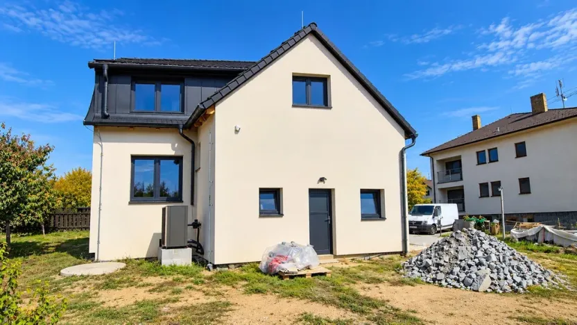 Pronájem bytu 2+kk, Kestřany, 50 m2