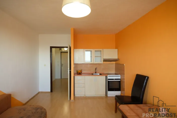 Prodej bytu 1+kk, Ostrava, Varenská, 25 m2