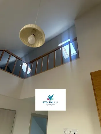 Pronájem bytu 3+kk, Praha - Smíchov, Peroutkova, 60 m2