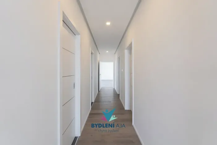 Prodej rodinného domu, Dubí, V Aleji, 206 m2
