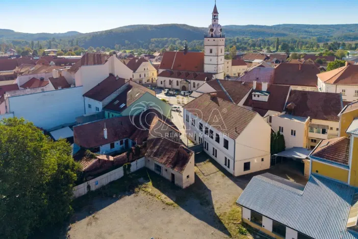 Prodej výrobních prostor, Ivančice, Palackého náměstí, 1196 m2