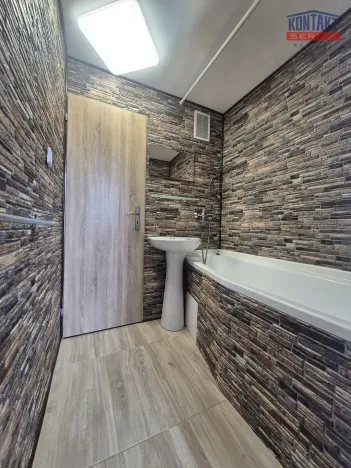Pronájem bytu 3+1, České Budějovice, Větrná, 60 m2