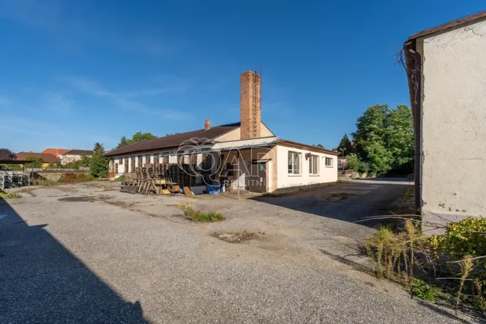 Prodej výrobních prostor, Ivančice, Kounická, 1474 m2