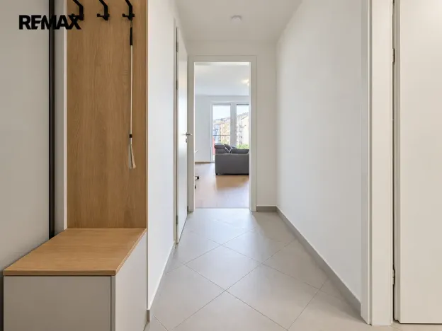 Pronájem bytu 2+kk, Praha - Holešovice, Jankovcova, 52 m2