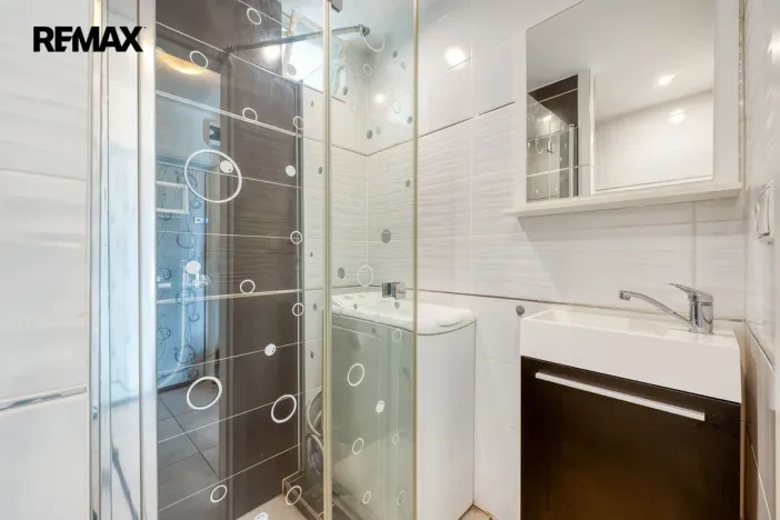 Prodej bytu 1+kk, Hradec Králové - Pražské Předměstí, Hrubínova, 36 m2