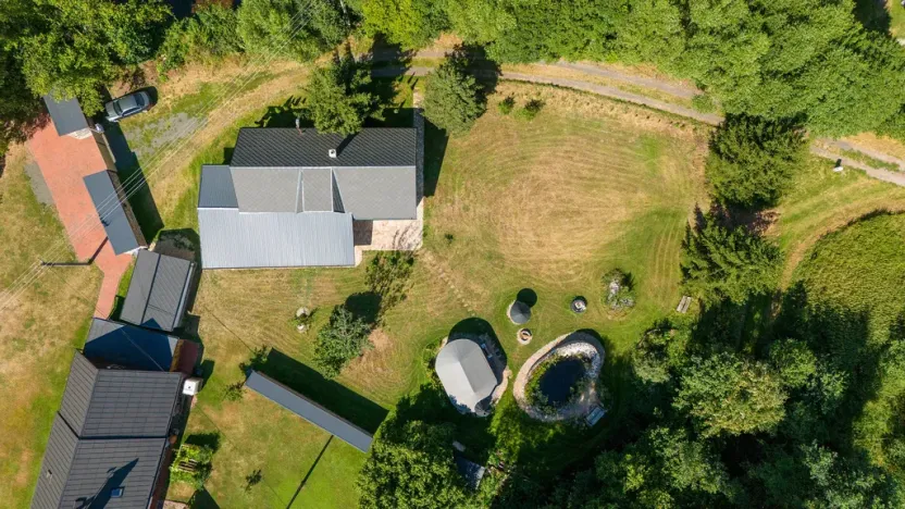Prodej rodinného domu, Stará Paka - Roškopov, 216 m2