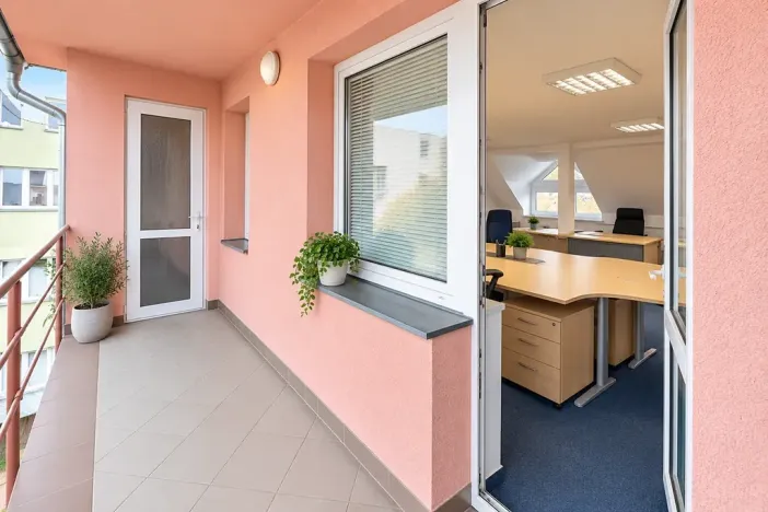 Pronájem kanceláře, Zlín, Lešetín IV, 75 m2