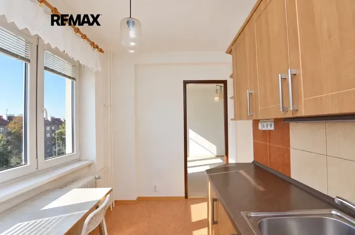 Prodej bytu 2+1, Praha - Strašnice, Černokostelecká, 51 m2