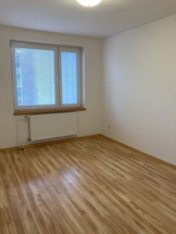 Pronájem bytu 3+kk, Pardubice - Pardubičky, Kyjevská, 78 m2