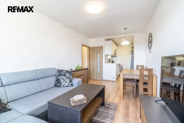 Pronájem bytu 2+kk, Praha - Chodov, V jezírkách, 45 m2