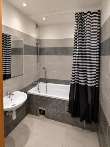 Prodej bytu 3+1, Praha - Letňany, Kuželova, 68 m2