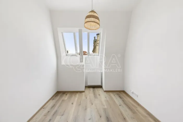 Pronájem bytu 3+kk, Praha - Vinohrady, Římská, 74 m2