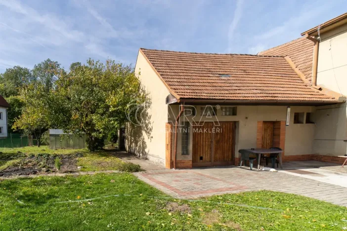 Pronájem rodinného domu, Slatiňany, Staré náměstí, 250 m2