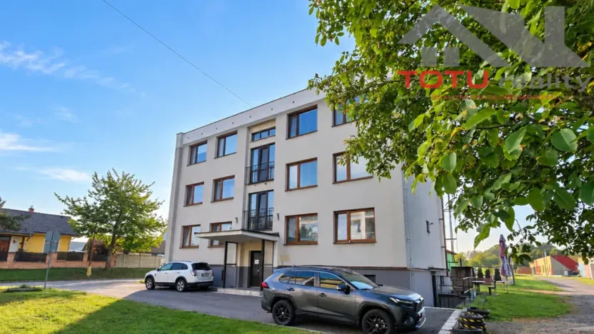 Prodej bytu 3+1, Rasošky, 76 m2