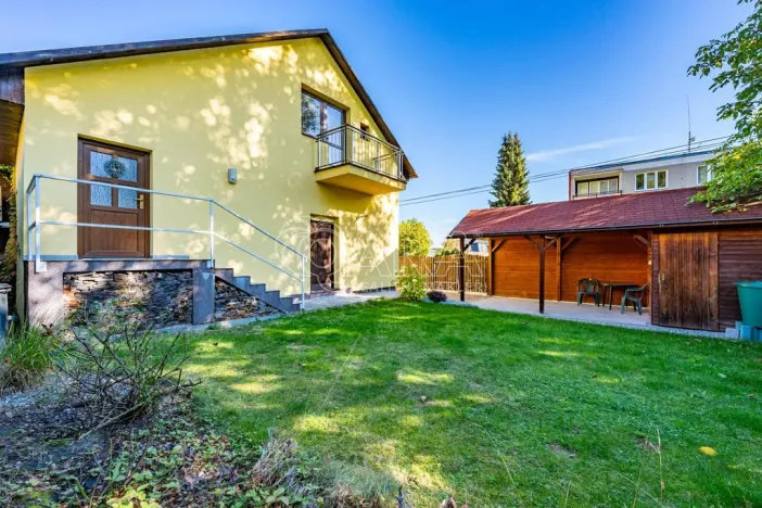 Prodej obchodního prostoru, Zbiroh, Československé armády, 76 m2