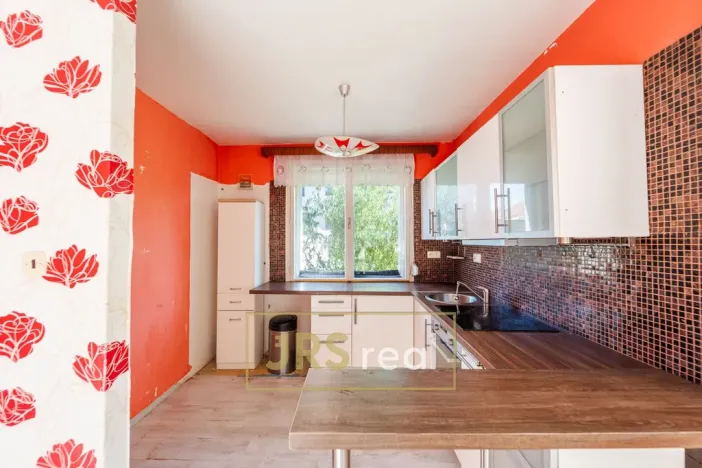 Prodej rodinného domu, Týnec, 312 m2