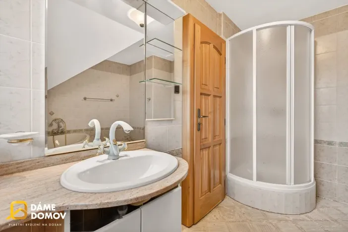 Prodej rodinného domu, Zlín, 250 m2