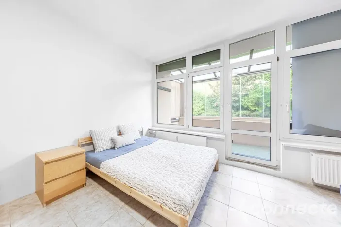 Prodej bytu 1+kk, Praha - Zbraslav, Spojařů, 32 m2