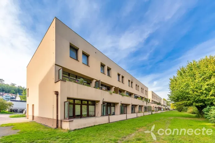 Prodej bytu 1+kk, Praha - Zbraslav, Spojařů, 32 m2