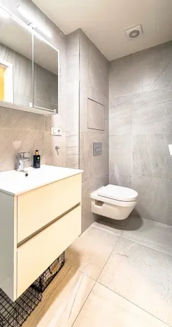 Pronájem bytu 2+kk, Praha - Vinohrady, Rybalkova, 39 m2