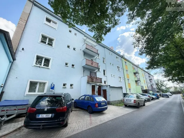 Prodej bytu 1+kk, Litvínov - Horní Litvínov, Podkrušnohorská, 33 m2