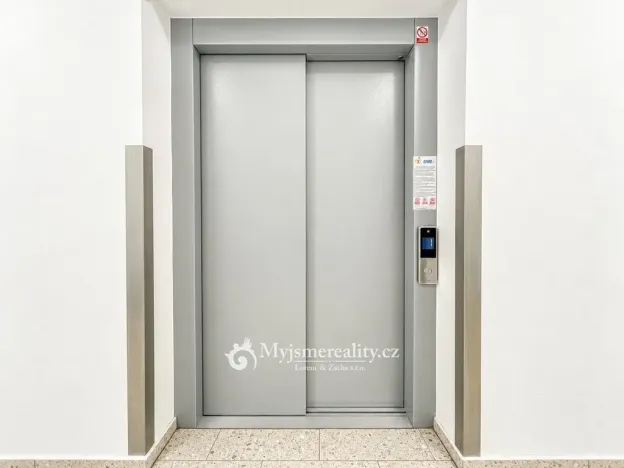 Pronájem bytu 1+1, Znojmo, Tovární, 49 m2