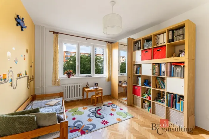 Prodej bytu 2+1, Praha - Vokovice, Africká, 48 m2