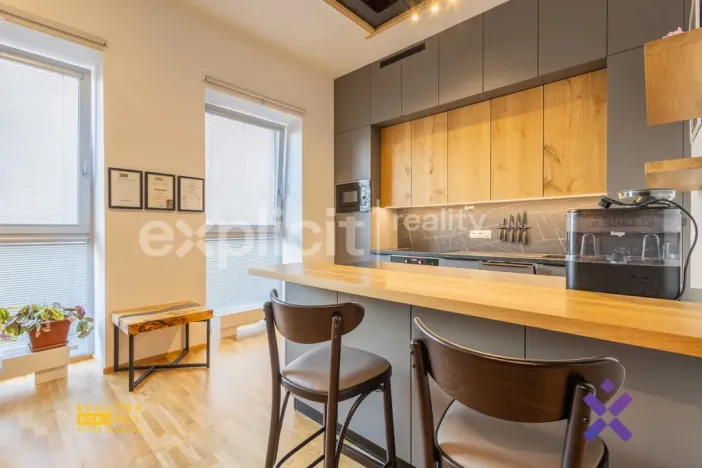 Pronájem bytu 1+kk, Zlín, Lorencova, 28 m2