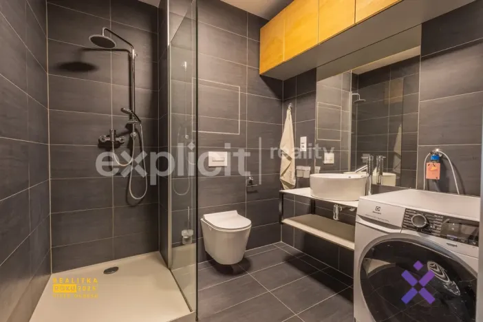 Pronájem bytu 1+kk, Zlín, Lorencova, 28 m2