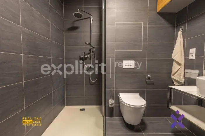 Pronájem bytu 1+kk, Zlín, Lorencova, 28 m2