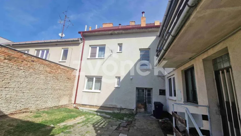 Prodej rodinného domu, Hustopeče, Brněnská, 200 m2