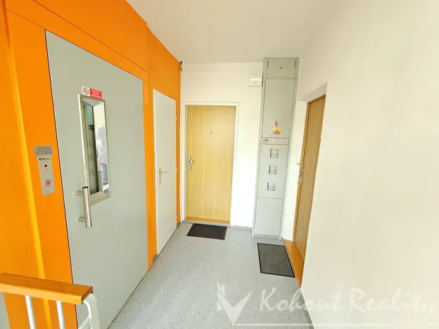 Prodej bytu 3+1, Praha - Hostivař, Golfová, 74 m2