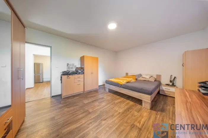 Prodej vícegeneračního domu, Veselá, 265 m2