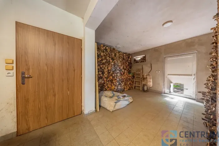 Prodej vícegeneračního domu, Veselá, 265 m2