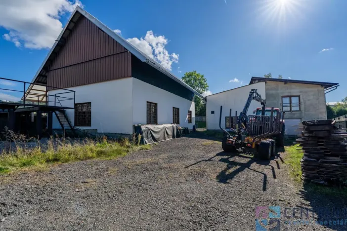 Prodej vícegeneračního domu, Veselá, 265 m2