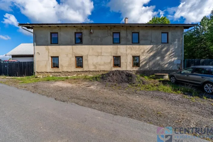 Prodej vícegeneračního domu, Veselá, 265 m2