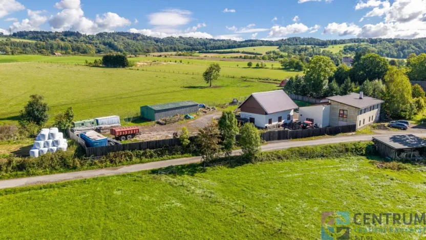 Prodej vícegeneračního domu, Veselá, 265 m2