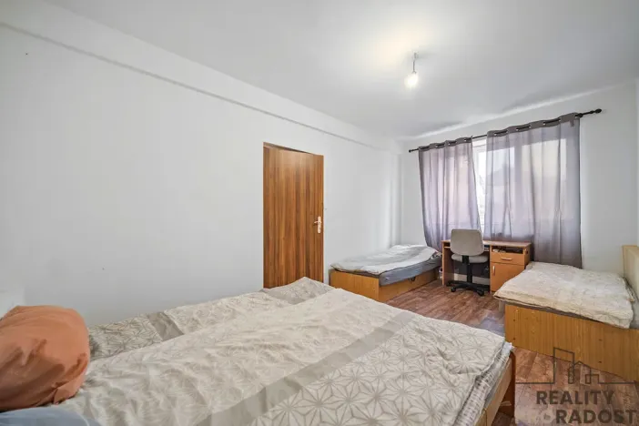 Pronájem pokoje, Sezemice, 30 m2