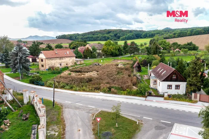 Prodej pozemku pro bydlení, Velemín - Březno, 607 m2