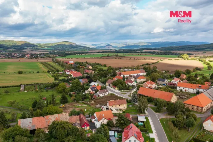 Prodej pozemku pro bydlení, Velemín - Březno, 608 m2