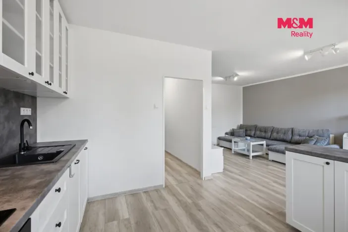 Prodej bytu 3+1, Tuchořice, 80 m2