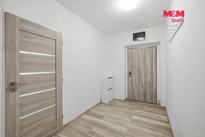 Prodej bytu 3+1, Tuchořice, 80 m2