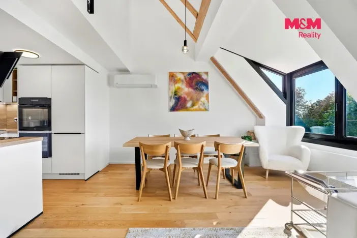 Prodej bytu 2+kk, Praha - Jinonice, Řeporyjská, 79 m2